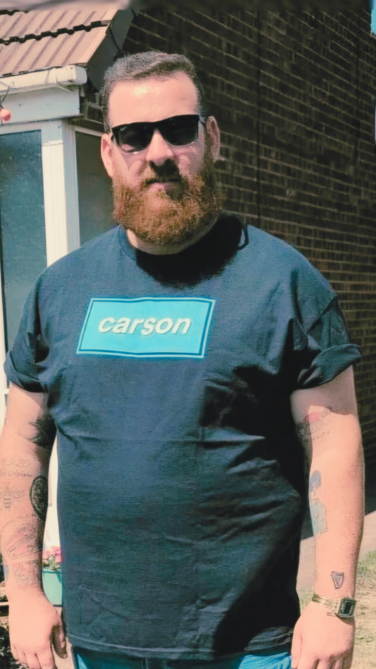 CARSON TEE